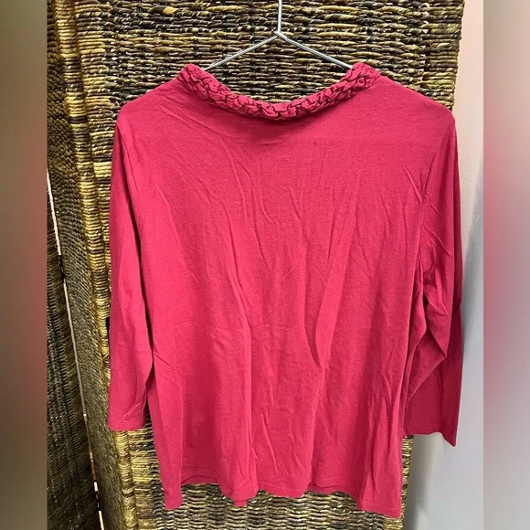 Talbots- Red Women’s Shirt, 3/4 length sleeve, cable neck braid, Size1X - Picture 3 of 4